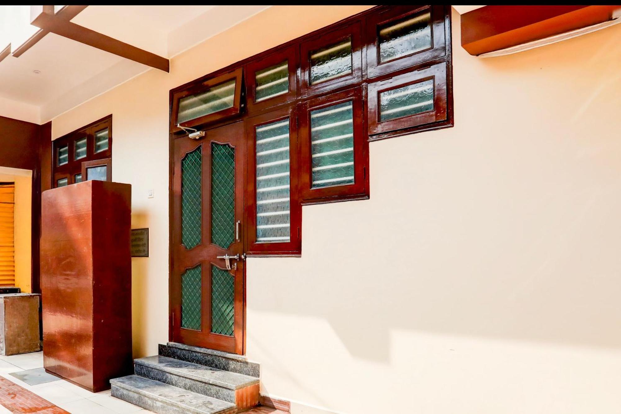 Hotel O The Baba Gest House Indore Exterior photo